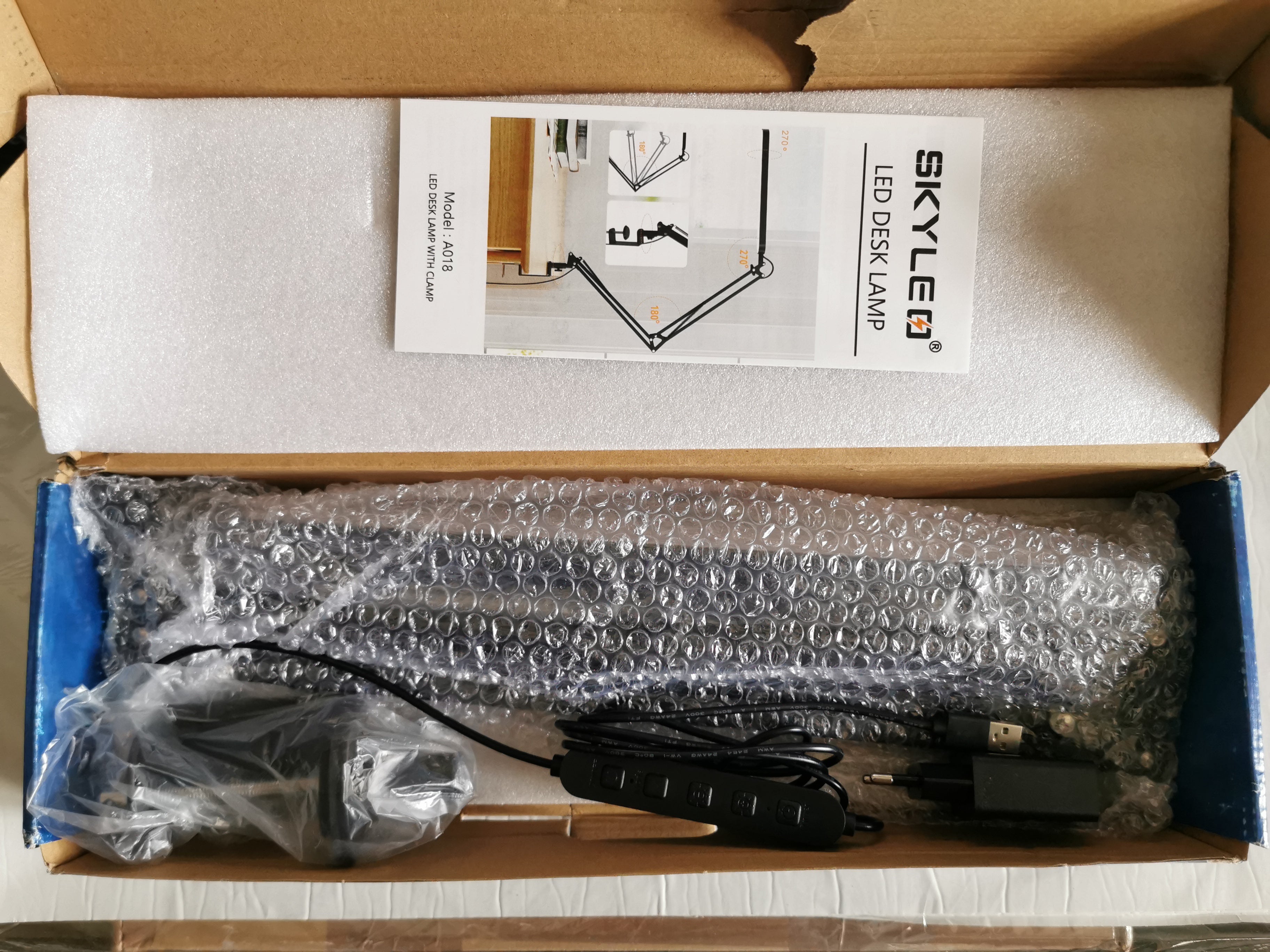 Lampka biurkowa LED SKYLEO – 1300 lm, regulowana, USB
