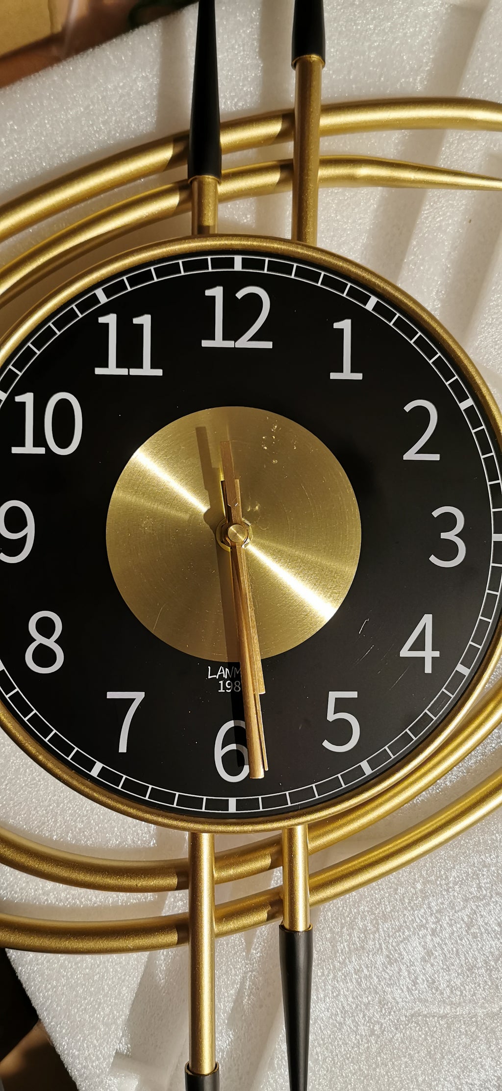 LANMOU Wall Clock Silent 54x40 cm | Metal Frame | Non-Ticking | Living Room, Bedroom, Office