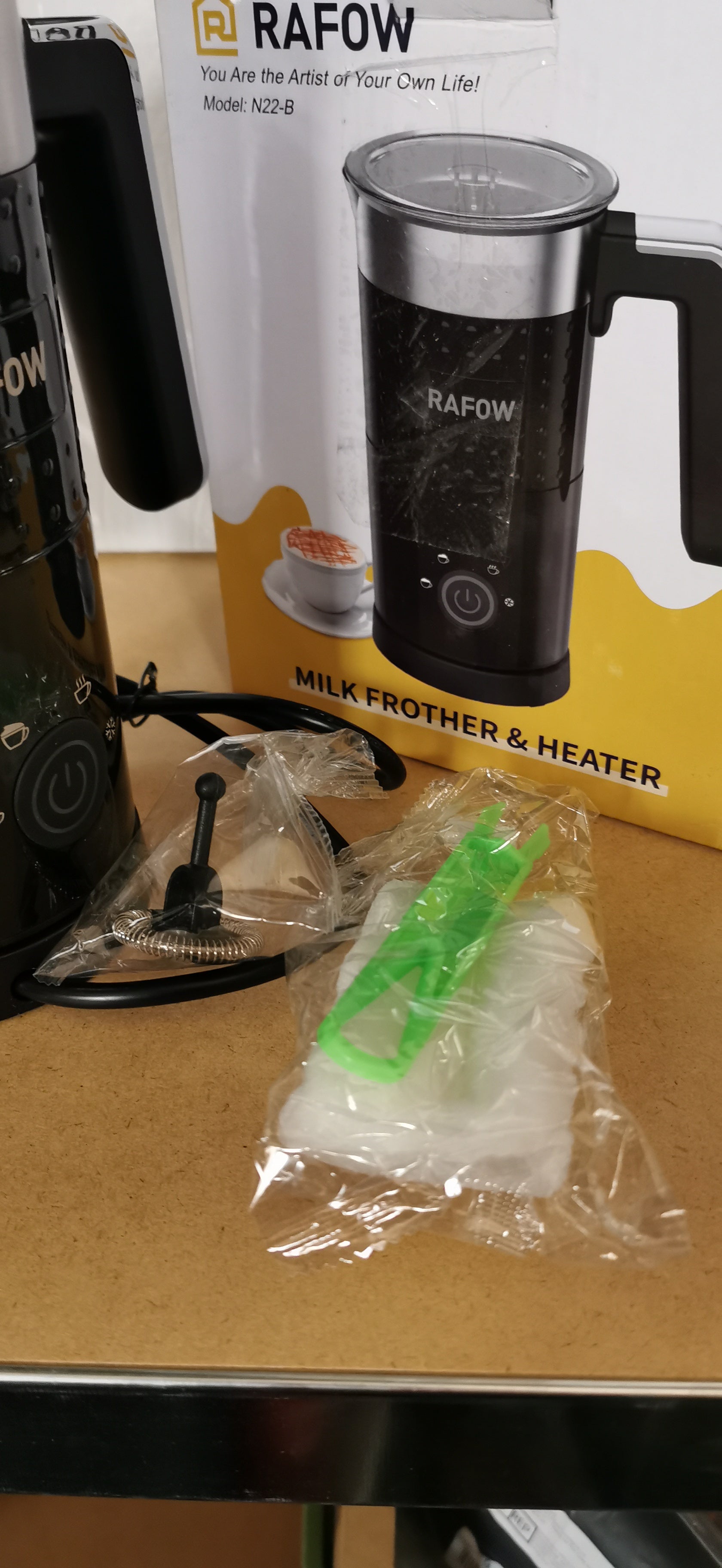 4-in-1 Electric Milk Frother – 300ml, Quiet, Cold and Hot Foam