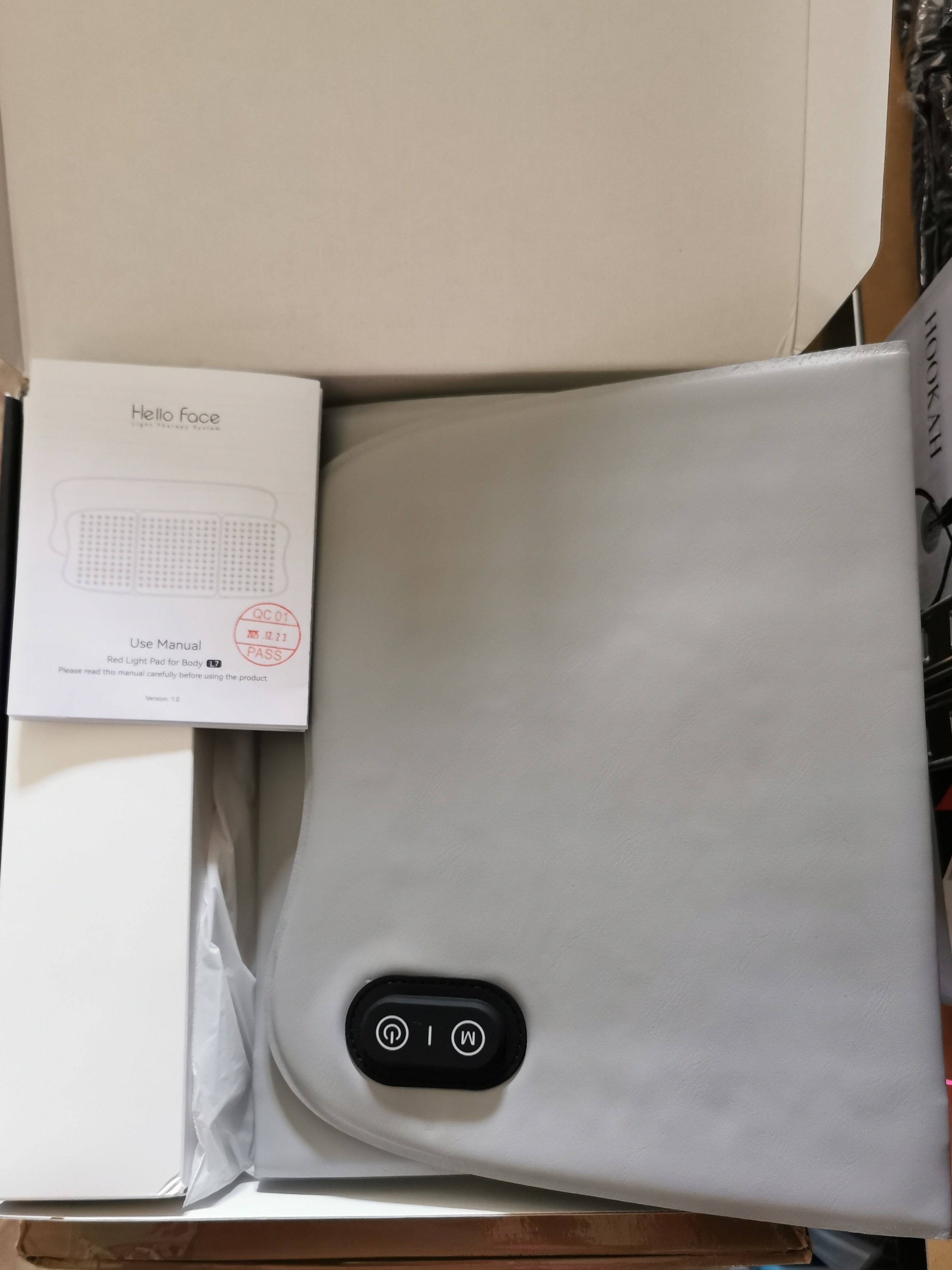 Mata do terapii światłem podczerwonym 76x30cm 36W 660/850nm 792 LED z timerem – szary