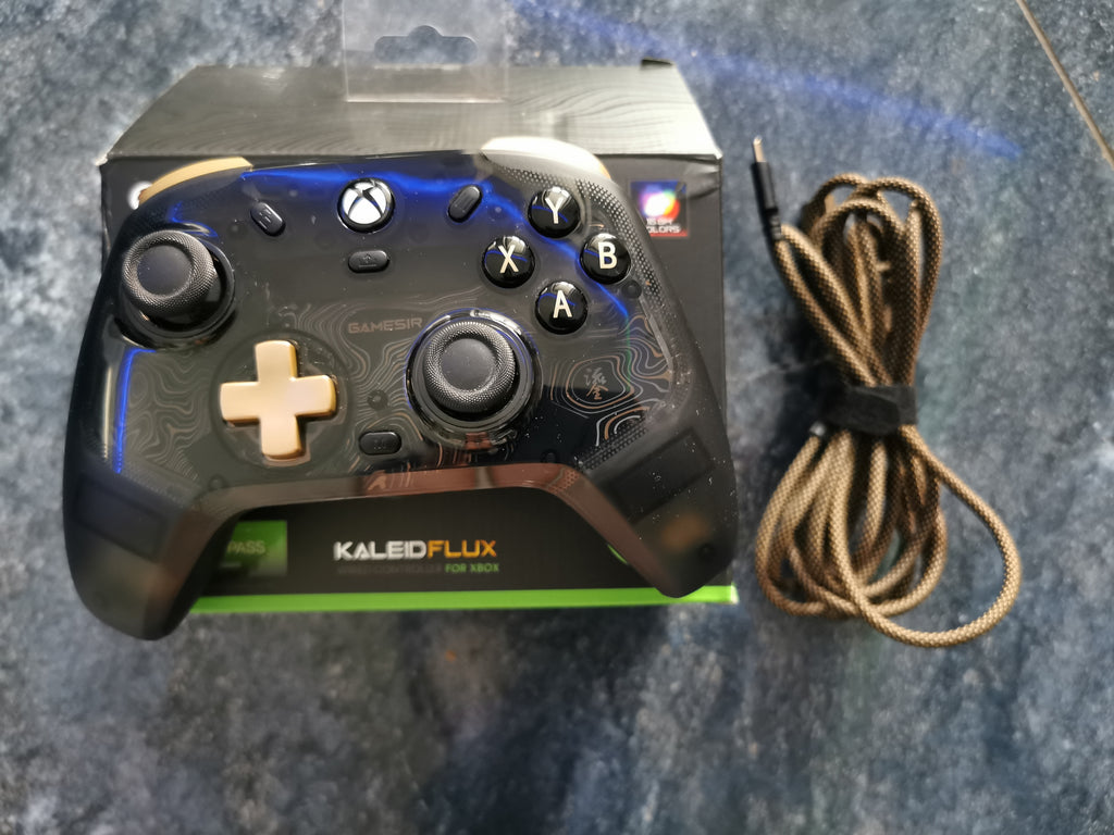 GameSir Kaleid Flux przewodowy kontroler RGB - Xbox Series X|S i PC