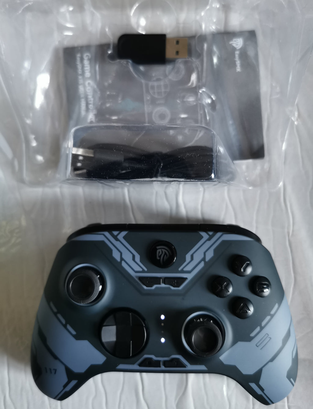 EasySMX X15 Wireless PC Controller with Hall Effect Triggers and Joysticks - No Drift, Bluetooth