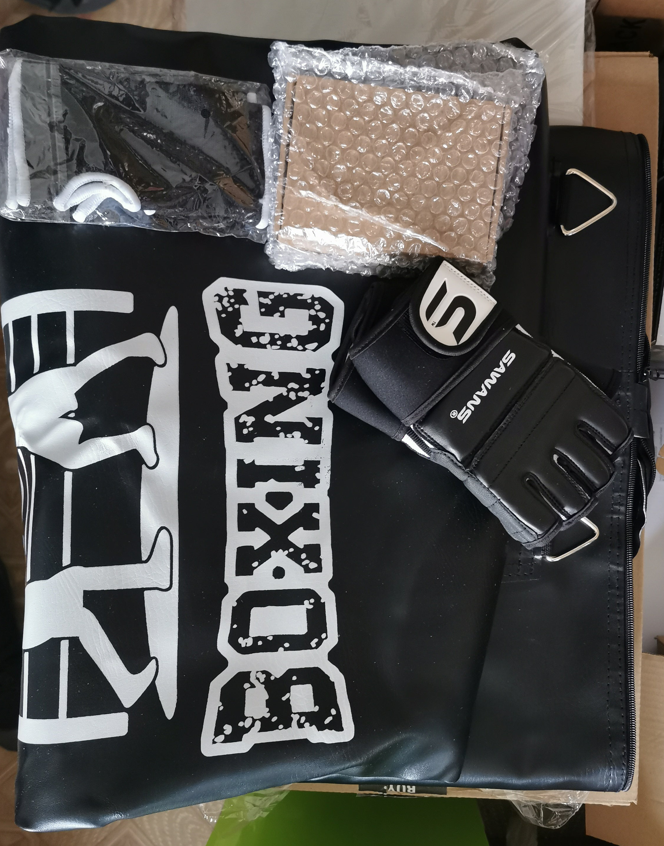 Heavy punching bag without filling 120 cm