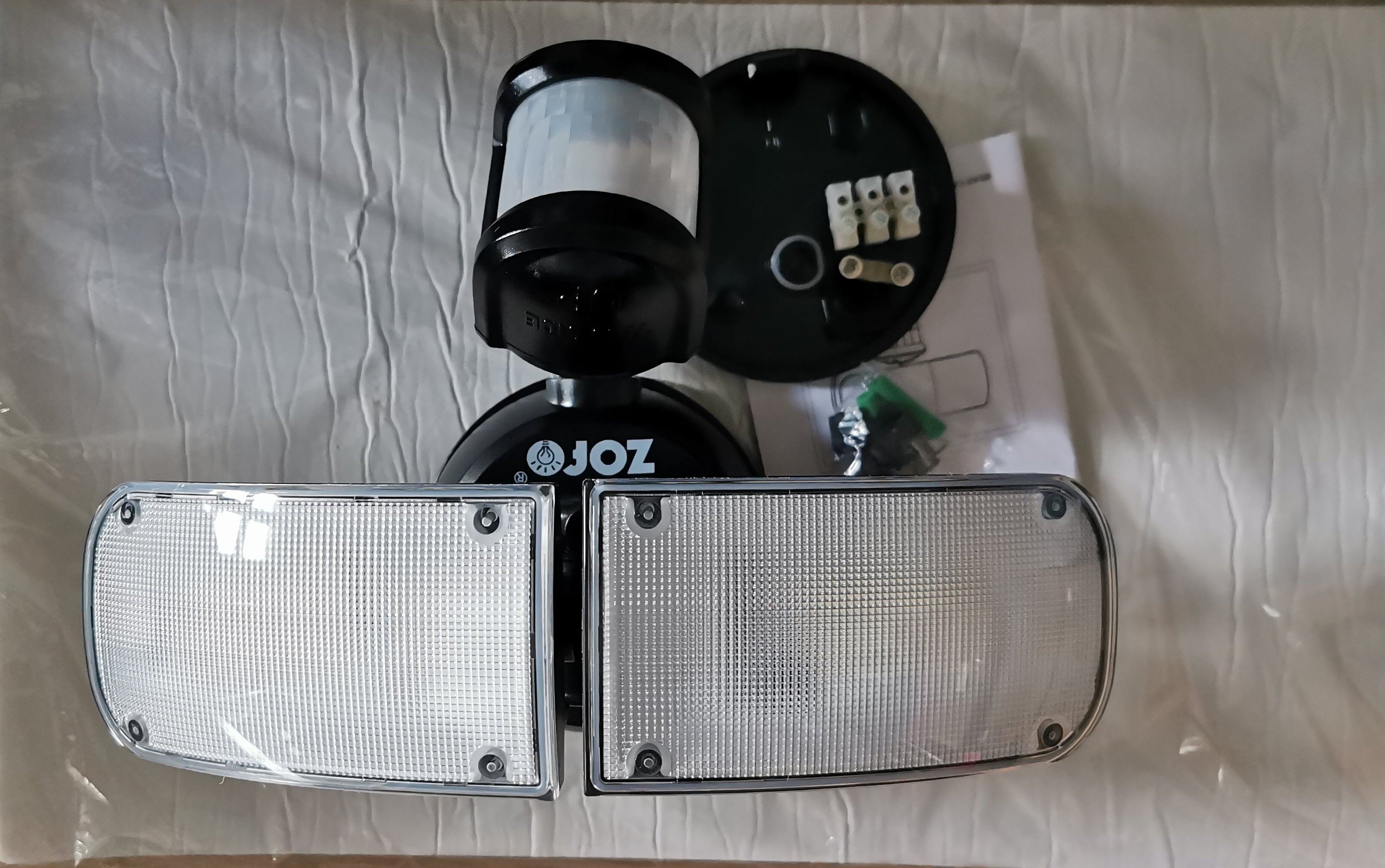 4000LM LED Floodlight Motion Sensor Super Bright Outdoor Floodlight – Black