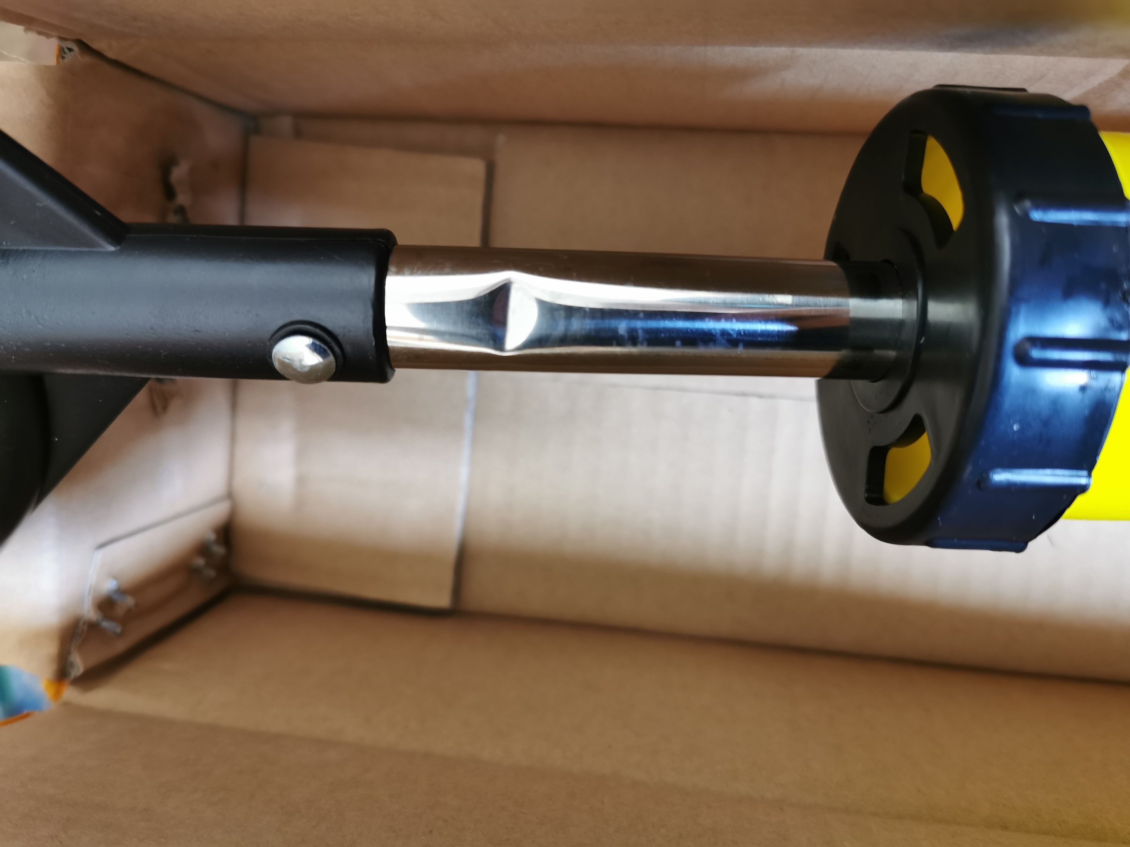 Ręczna Pompka do Zaprawy i Betonu – Pistolet do Fugowania i Montażu