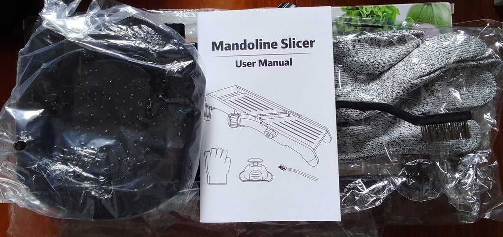 Krajalnica do Mandoliny 7w1 ze Stali Nierdzewnej – Regulowana z Rękawicą Ochronną