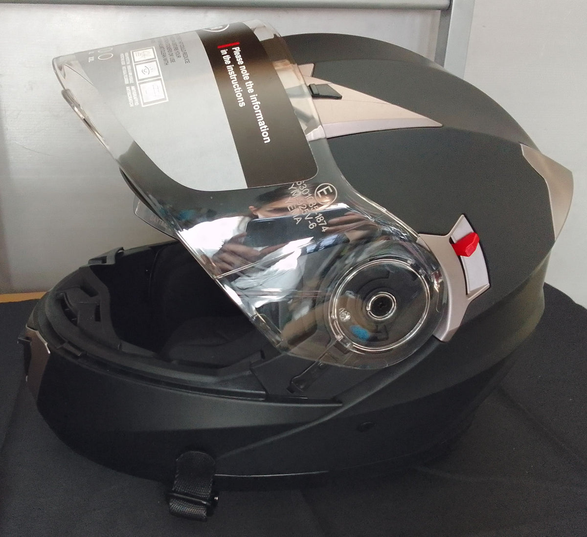 Kask Motocyklowy Modułowy YEMA YM-925 – Matowa Czerń, Rozmiar S (55-56 cm)