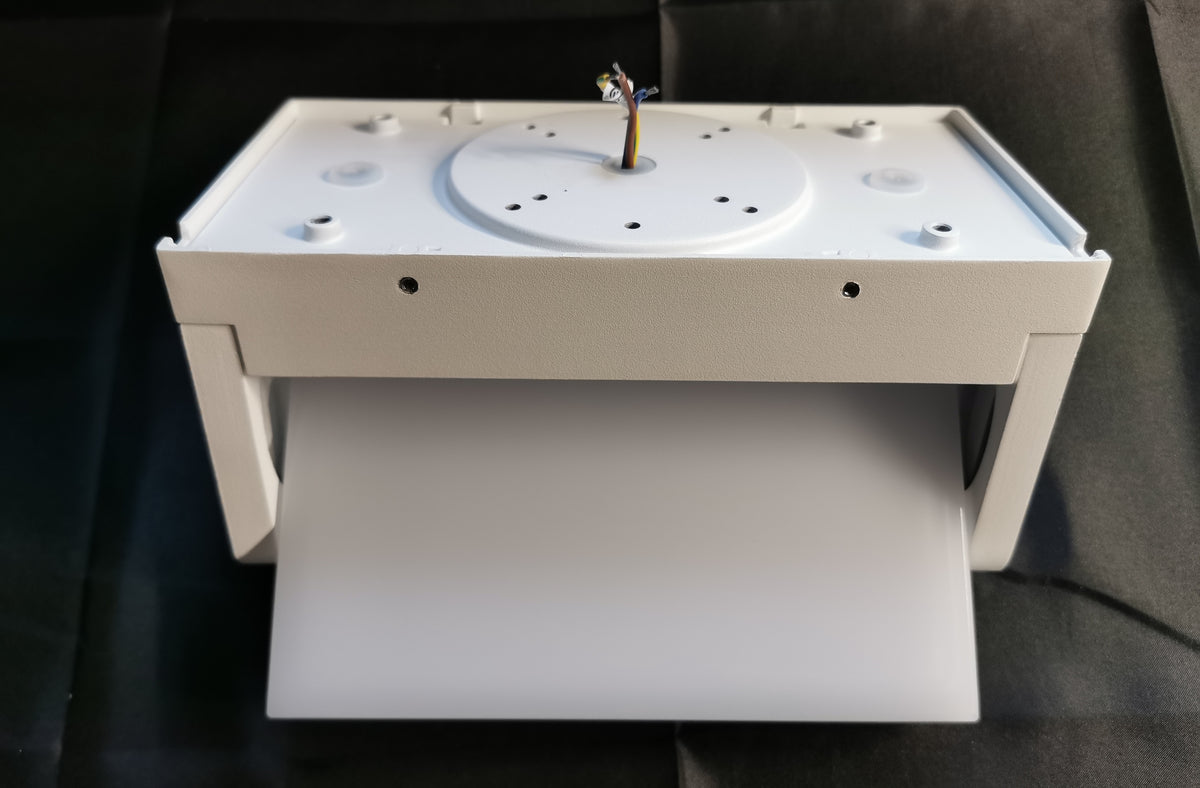 Kinkiet Zewnętrzny LED – Obrotowy 360°, IP65, Biały Kingwen 40W
