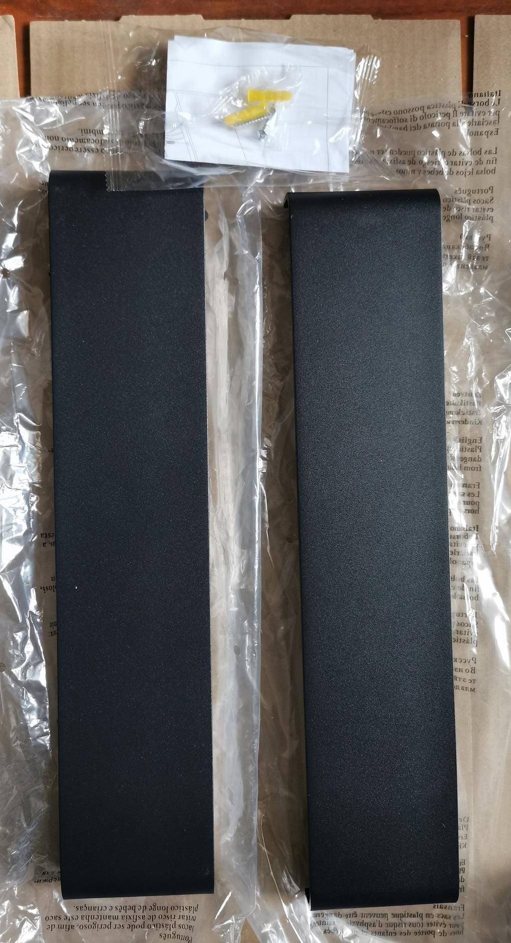 Lampa ścienna 14W góra dół 41cm 2szt – Czarna